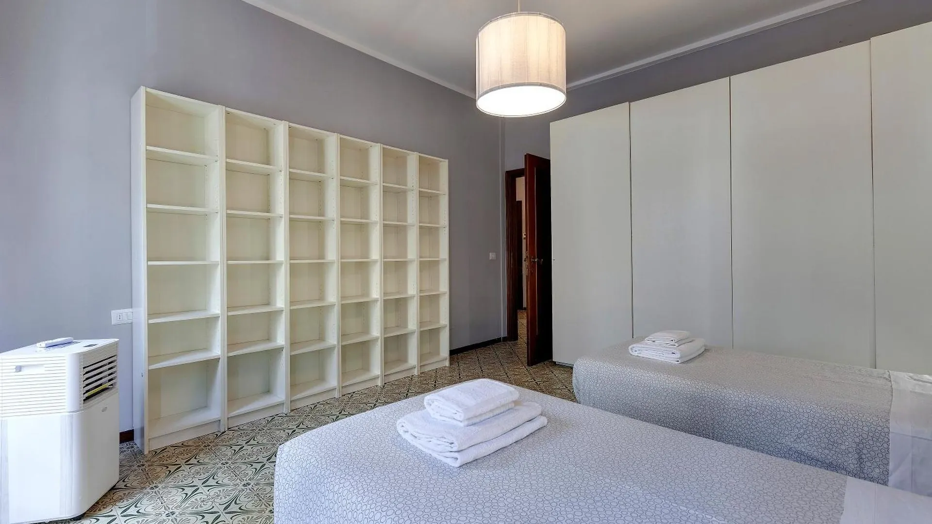 Agnolo 73 I Piano Apartment Florence